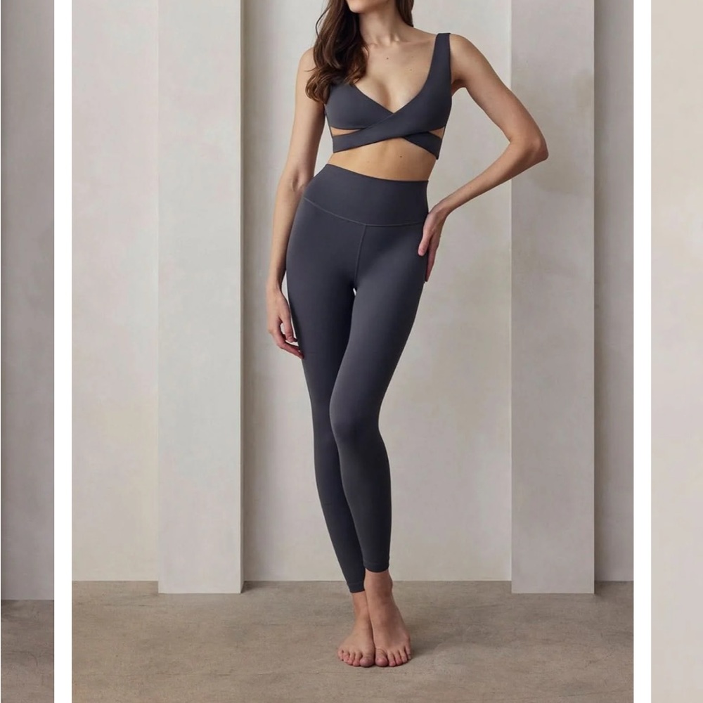 The Perfect Movement Legging